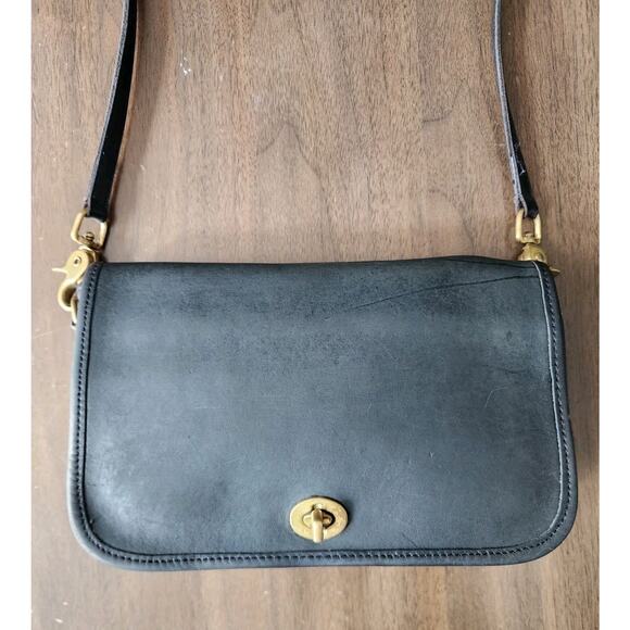 Vtg 70s Coach NYC Made In USA Black Leather Crossbody Bag 196-4734 Read - Picture 2 of 14